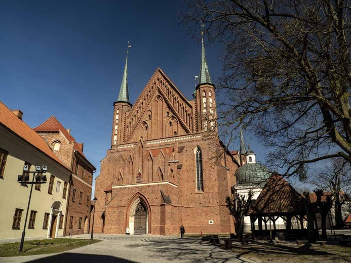 Wielkopostne pielgrzymowanie ze św. Jakubem Apostołem