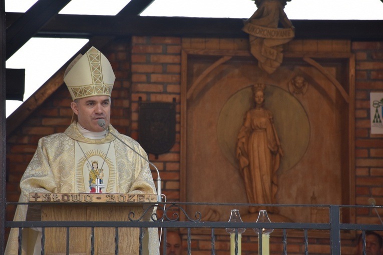 Bp Zbigniew Zieliński w obiektywie "Gościa"