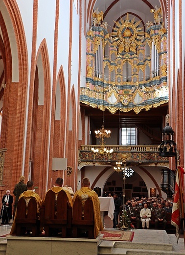 Święto 16. Dolnośląskiej Brygady Obrony Terytorialnej - złożenie przysięgi