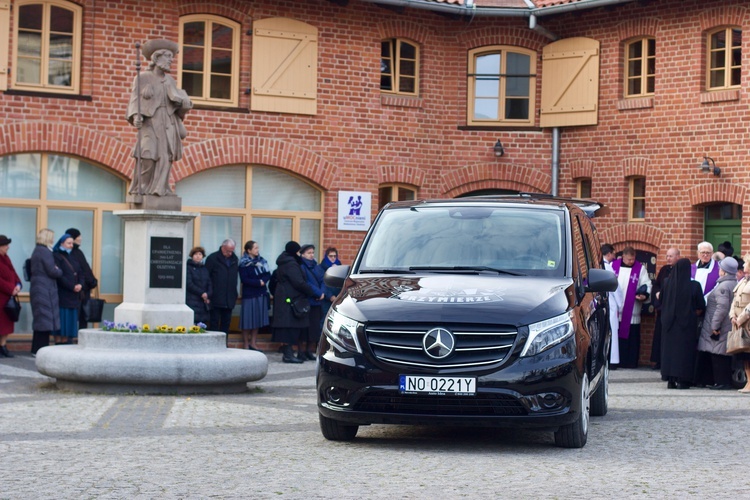 Msza św. żałobna za śp. abp. Edmunda Piszcza