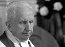 Śp. ks. Tadeusz Lutkowski (1935-2022).