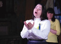 Pani Natalia wyśpiewała niedawno w czasie koncertu w płockiej katedrze modlitwę o pokój.