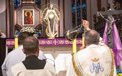 Biskup przypomniał,  że w najgłębszym religijnym sensie każda wojna jest skutkiem grzechu.