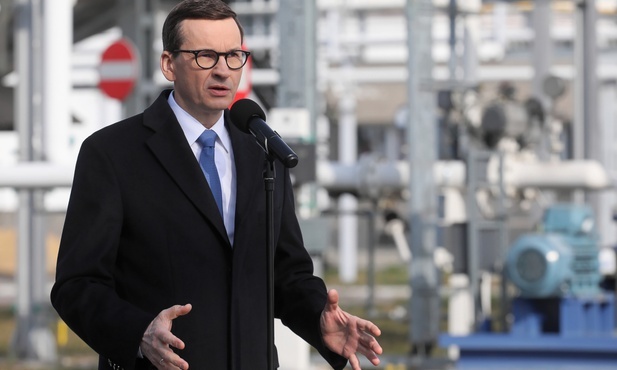 Morawiecki: koniec importu węgla z Rosji w maju, ropy - do końca roku