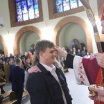 Bierzmowanie młodych z Nawojowej i Zawady