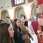 Bierzmowanie młodych z Nawojowej i Zawady