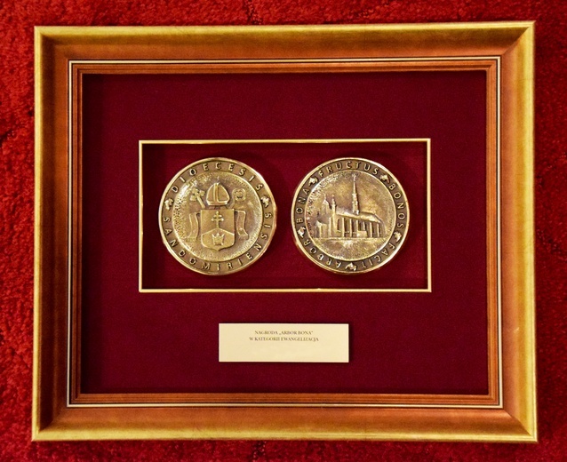 Nagroda "Arbor Bona".