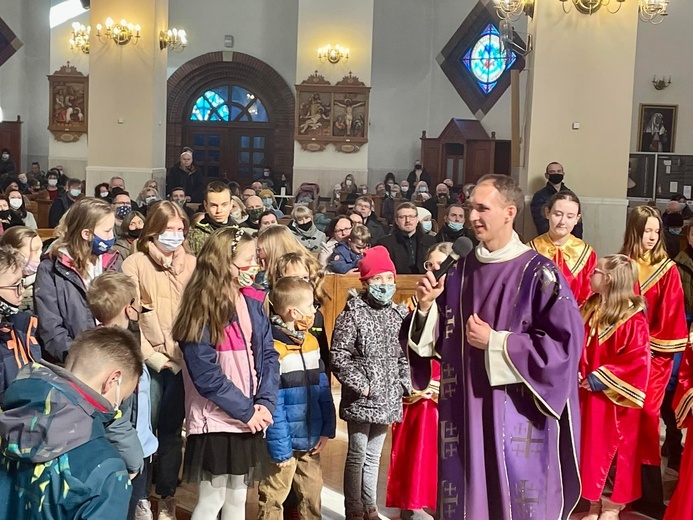 Promocja ministrantów i lektorów w parafii pw. św. Maksymiliana we Wrocławiu-Gądowie