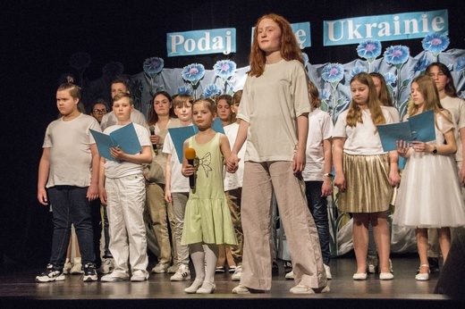 Podaj rękę Ukrainie