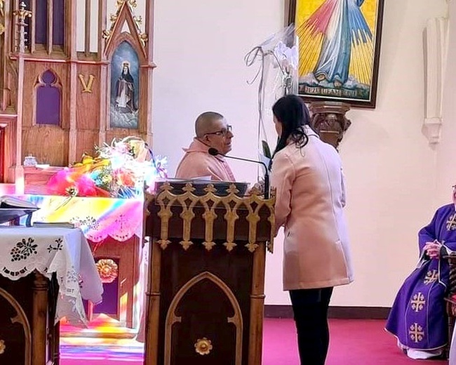 Pożegnanie proboszcza i wręczenie dekretu nowemu administratorowi