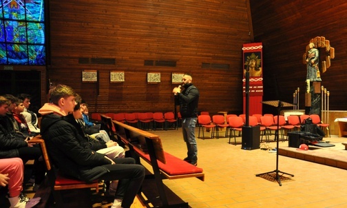 Raper u oblatów