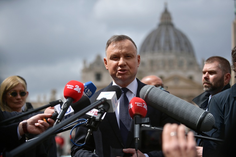 Prezydent Duda zaprosił papieża Franciszka do Polski