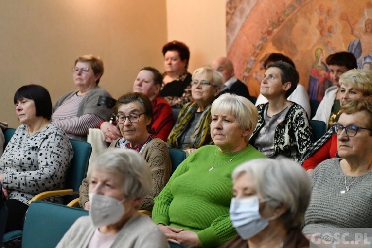 Głogów. Wiekopostne rekolekcje dla Parafialnych Zespołów Caritas