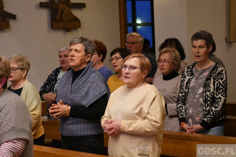 Głogów. Wiekopostne rekolekcje dla Parafialnych Zespołów Caritas