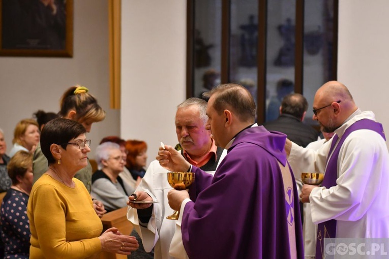 Głogów. Wiekopostne rekolekcje dla Parafialnych Zespołów Caritas