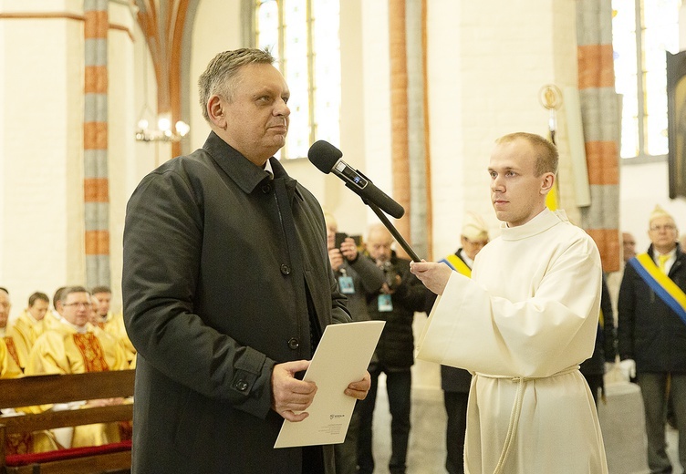 Inauguracja posługi biskupa Zbigniewa, cz. 1