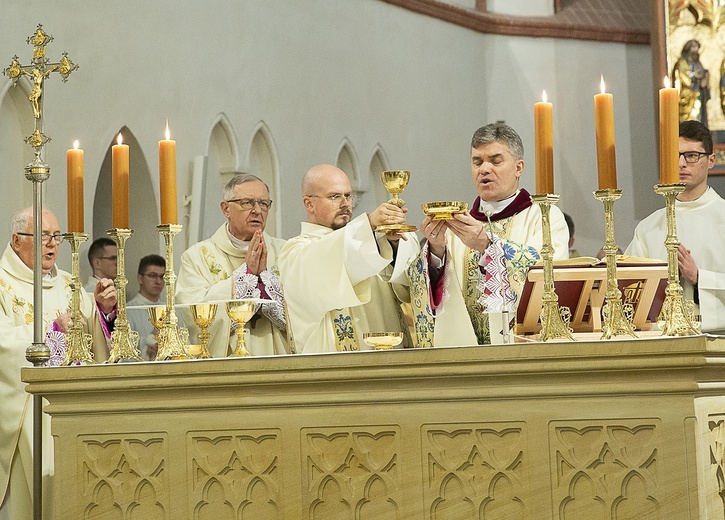 Inauguracja posługi biskupa Zbigniewa, cz. 2