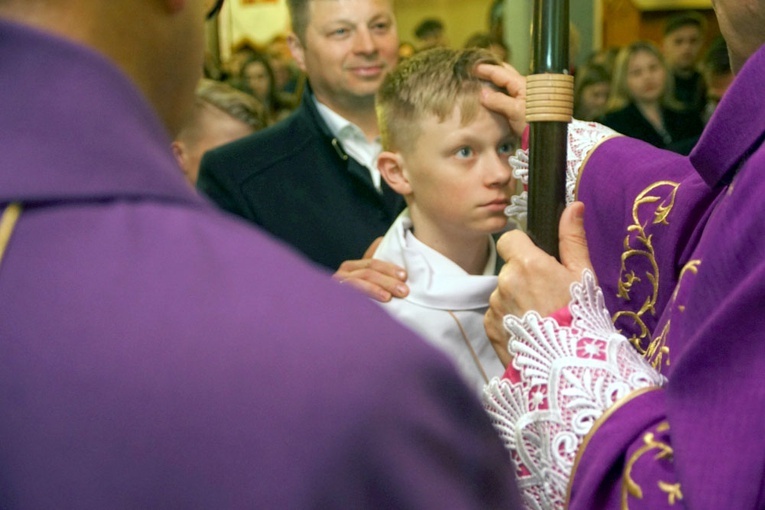 Bp Adam Bałabuch wizytował parafię w Słupicach