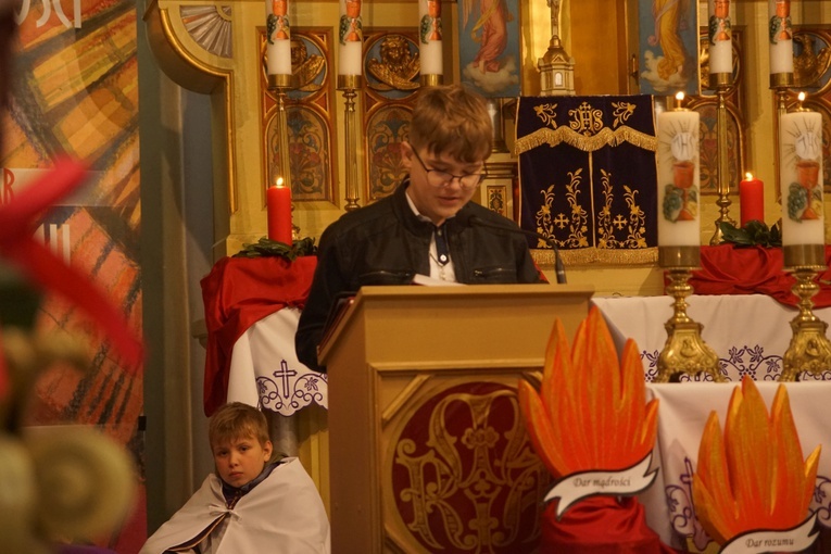 Bp Adam Bałabuch wizytował parafię w Słupicach