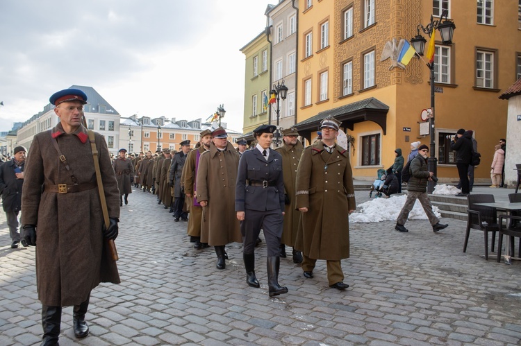 Ulicami stolicy przeszedł XV Katyński Marsz Cieni [GALERIA ZDJĘĆ]