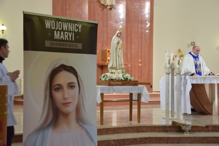 Mężczyźni spotkali się na Eucharustii. 