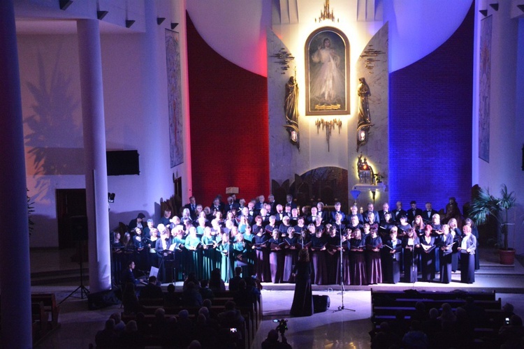 Koncert na pięć chórów w Świniarsku