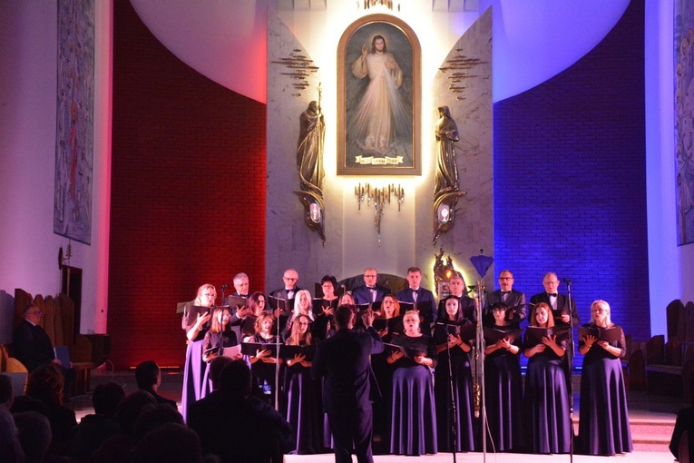 Koncert na pięć chórów w Świniarsku