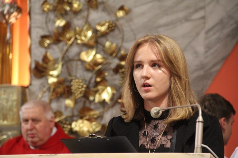 Bierzmowanie w sanktuarium św. Jakuba w Brzesku 2022
