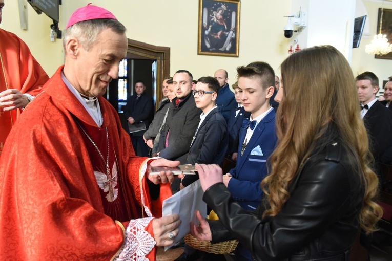 Bierzmowanie w Mystkowie