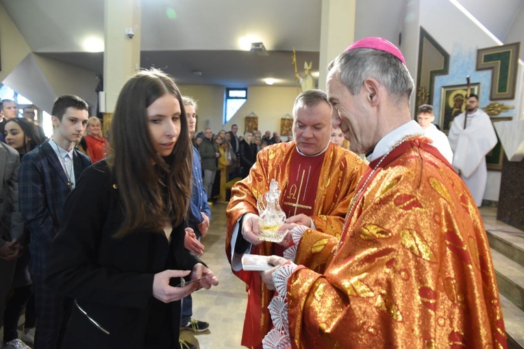 Bierzmowanie w par. św. Rocha w Nowym Sączu