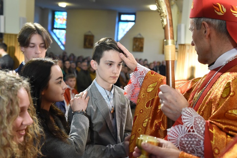 Bierzmowanie w par. św. Rocha w Nowym Sączu