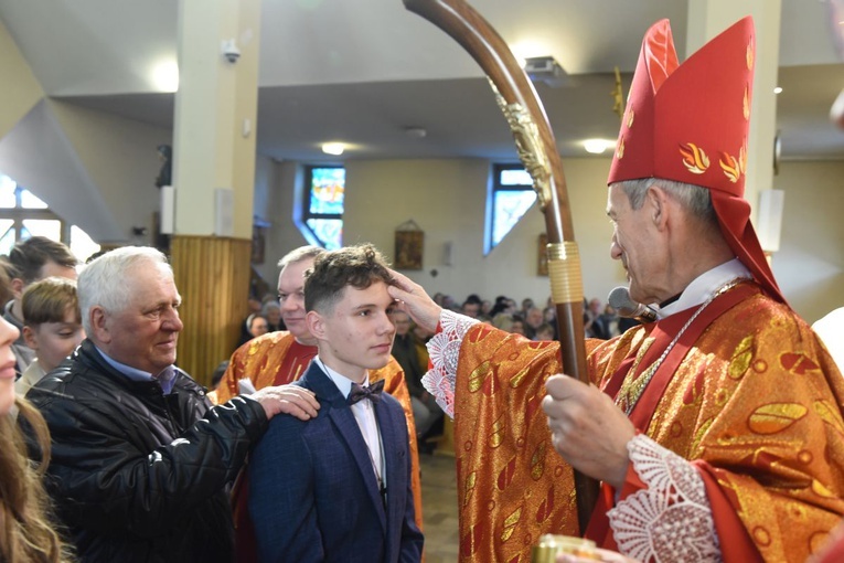 Bierzmowanie w par. św. Rocha w Nowym Sączu