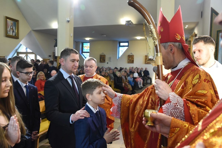 Bierzmowanie w par. św. Rocha w Nowym Sączu