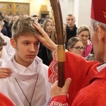 Bierzmowanie w kościele Matki Bożej Szkaplerznej w Tarnowie 2022