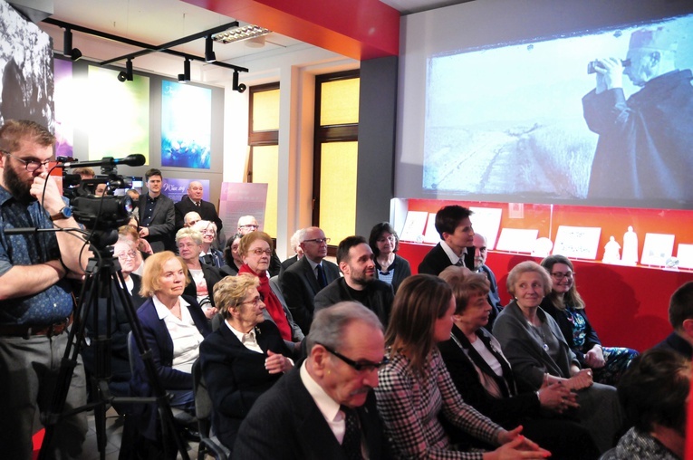 Błogosławieństwo siedziby Centrum Myśli Prymasa Wyszyńskiego 