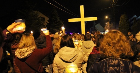 Rybnik-Niewiadom. Droga Krzyżowa z Ukraińcami