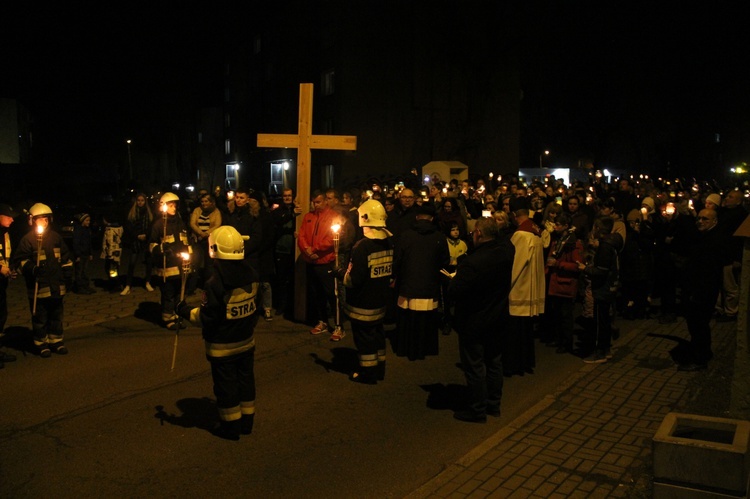 Droga Krzyżowa ulicami Niewiadomia