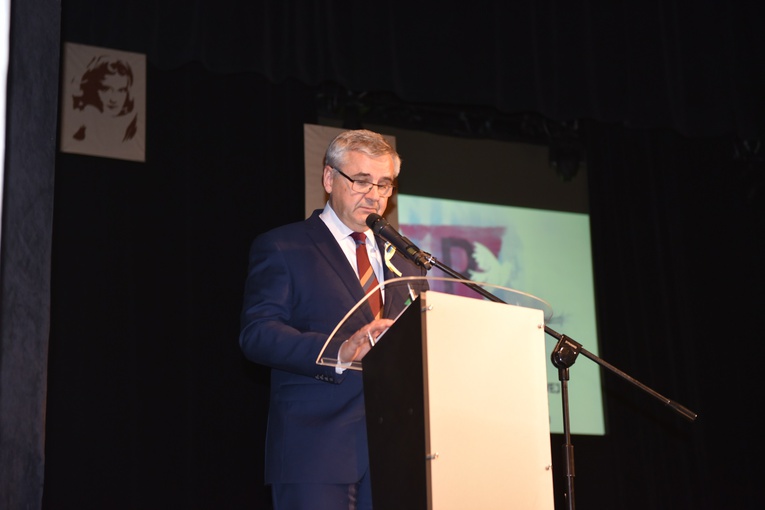 Ruda Śl. Gala finałowa konkursu recytatorskiego