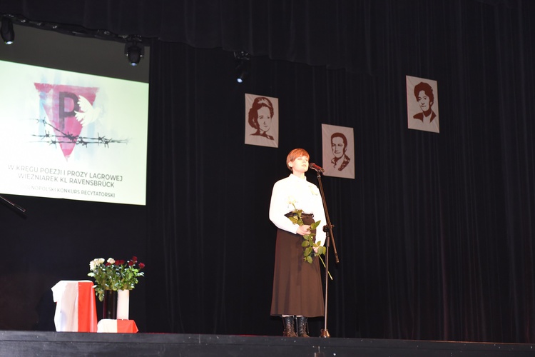 Ruda Śl. Gala finałowa konkursu recytatorskiego