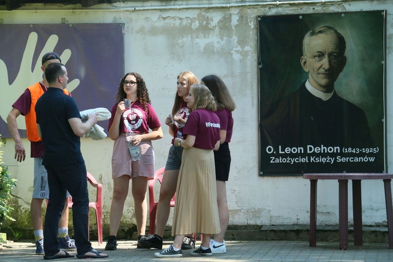 Szczególne miejsce w tej parafii mają młodzi ludzie.