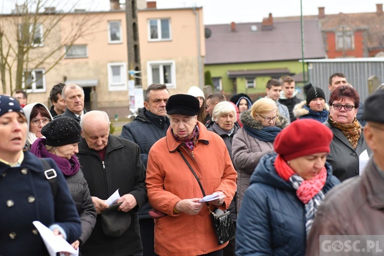 Poświęcenie przydrożnych krzyży w Korytach