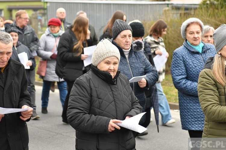 Poświęcenie przydrożnych krzyży w Korytach