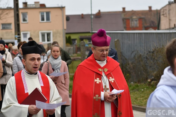 Poświęcenie przydrożnych krzyży w Korytach