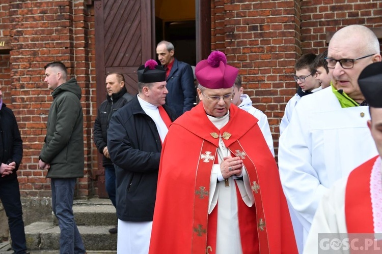 Poświęcenie przydrożnych krzyży w Korytach