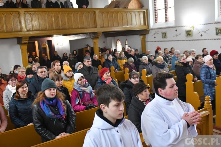 Poświęcenie przydrożnych krzyży w Korytach