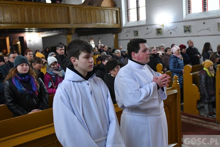 Poświęcenie przydrożnych krzyży w Korytach