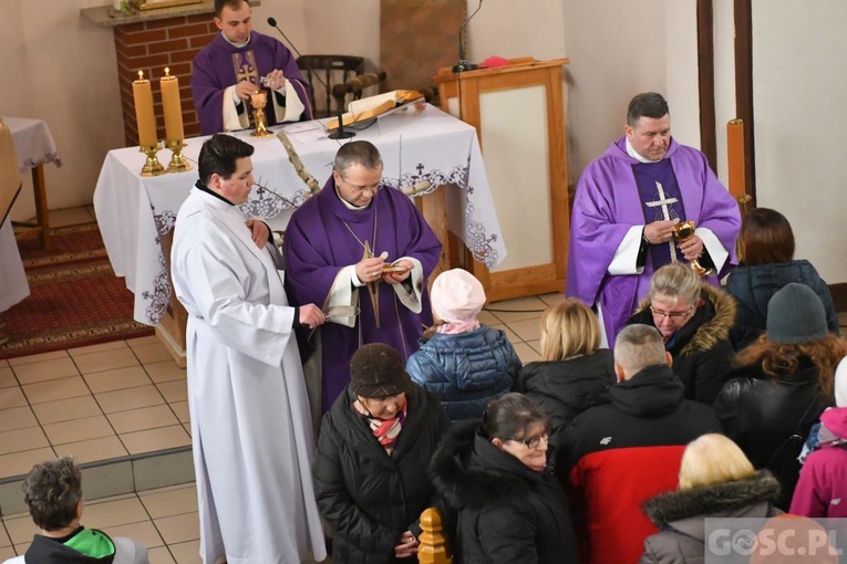 Poświęcenie przydrożnych krzyży w Korytach