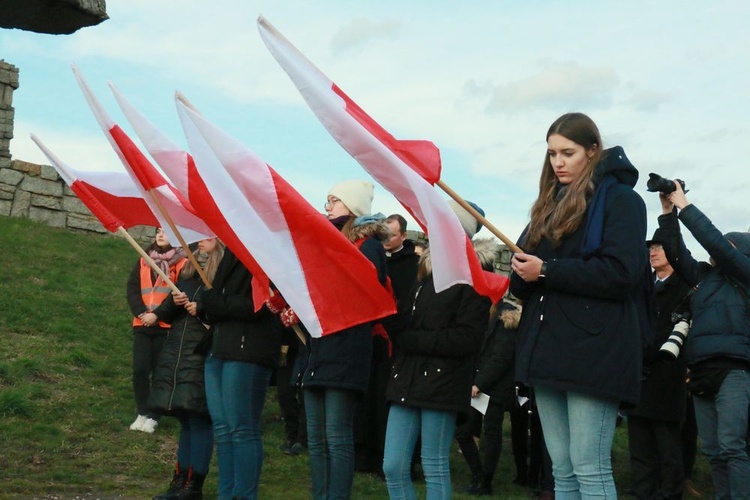 Droga Krzyżowa na Majdanku