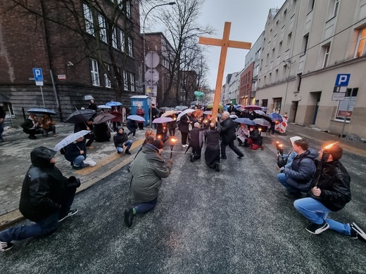 Droga Krzyżowa ulicami Bytomia