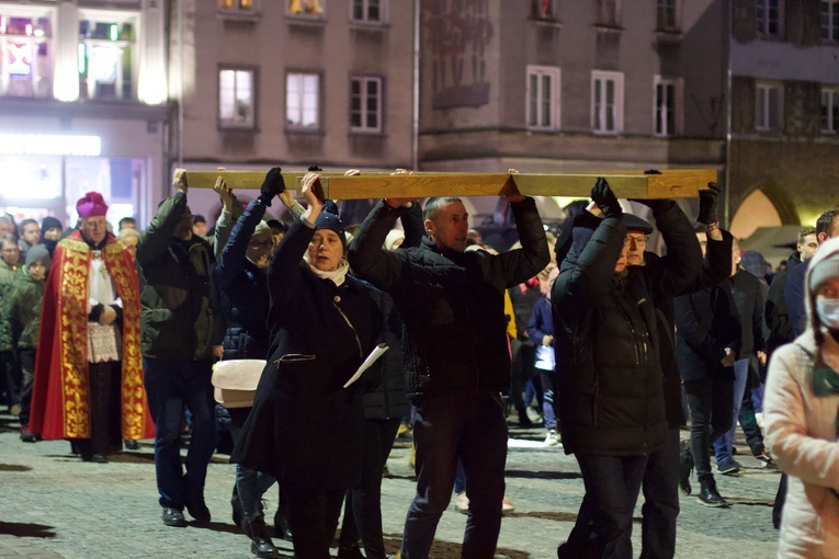 Droga Krzyżowa ulicami Olsztyna